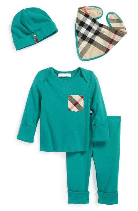 burberry baby gifts.